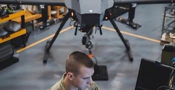 3D Printing Revolutionizes Military Supply Chains: A 20% Lead Time Reduction - Cover Image